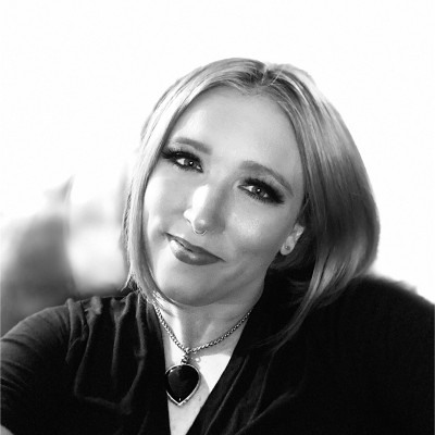 Headshot of Ali Smith